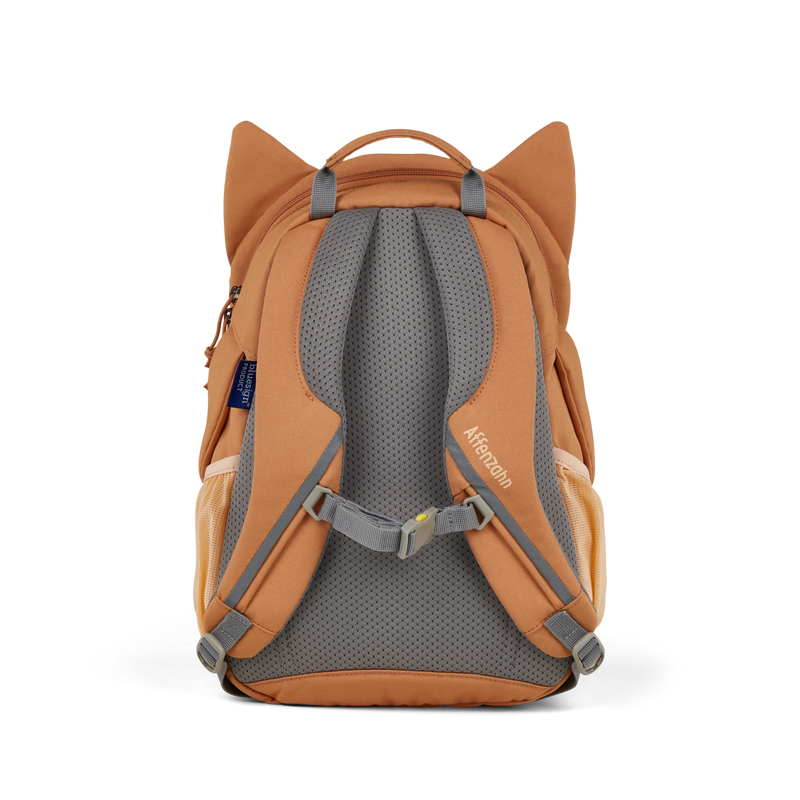 Affenzahn Large Friend Cat Backpack is ergonomic with padded shoulder straps and an adjustable chest strap for childrens comfort.