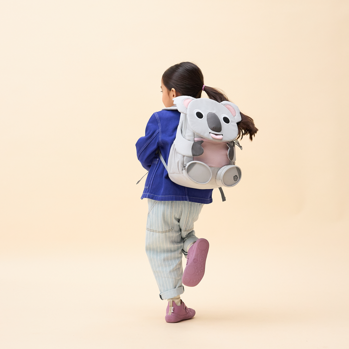 Affenzahn Large Friend Koala backpack worn by a child, illustrating its size and fit.